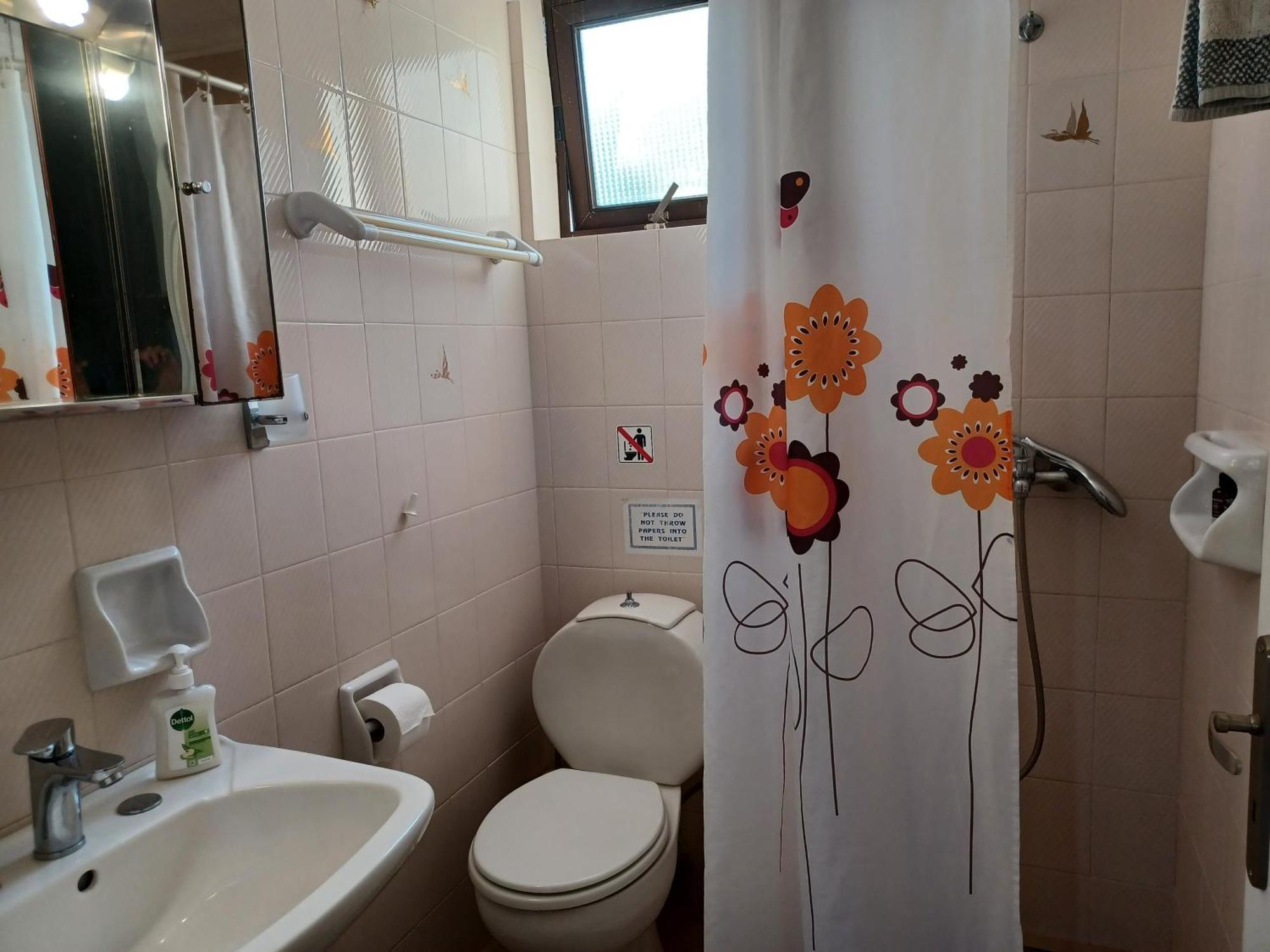 Nerissa Bungalow 2, Two Bedroom House With Sea View Esparta Exterior foto
